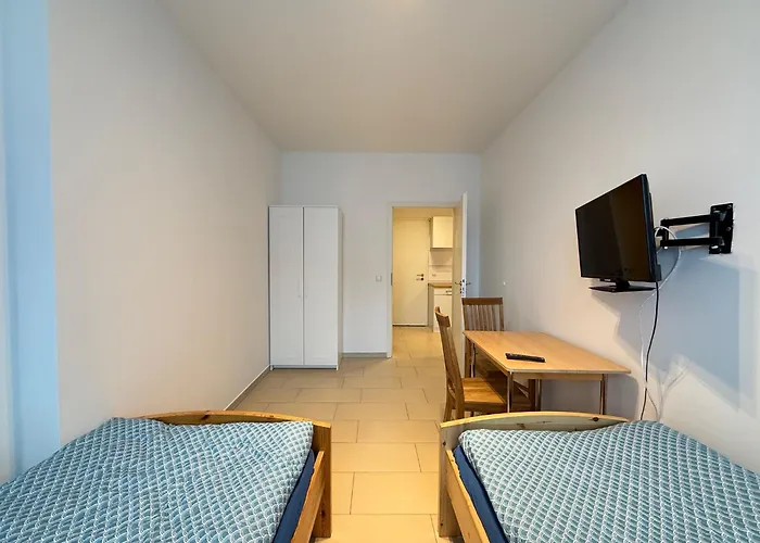 아파트 2 Neu Zwischen Koeln Und *